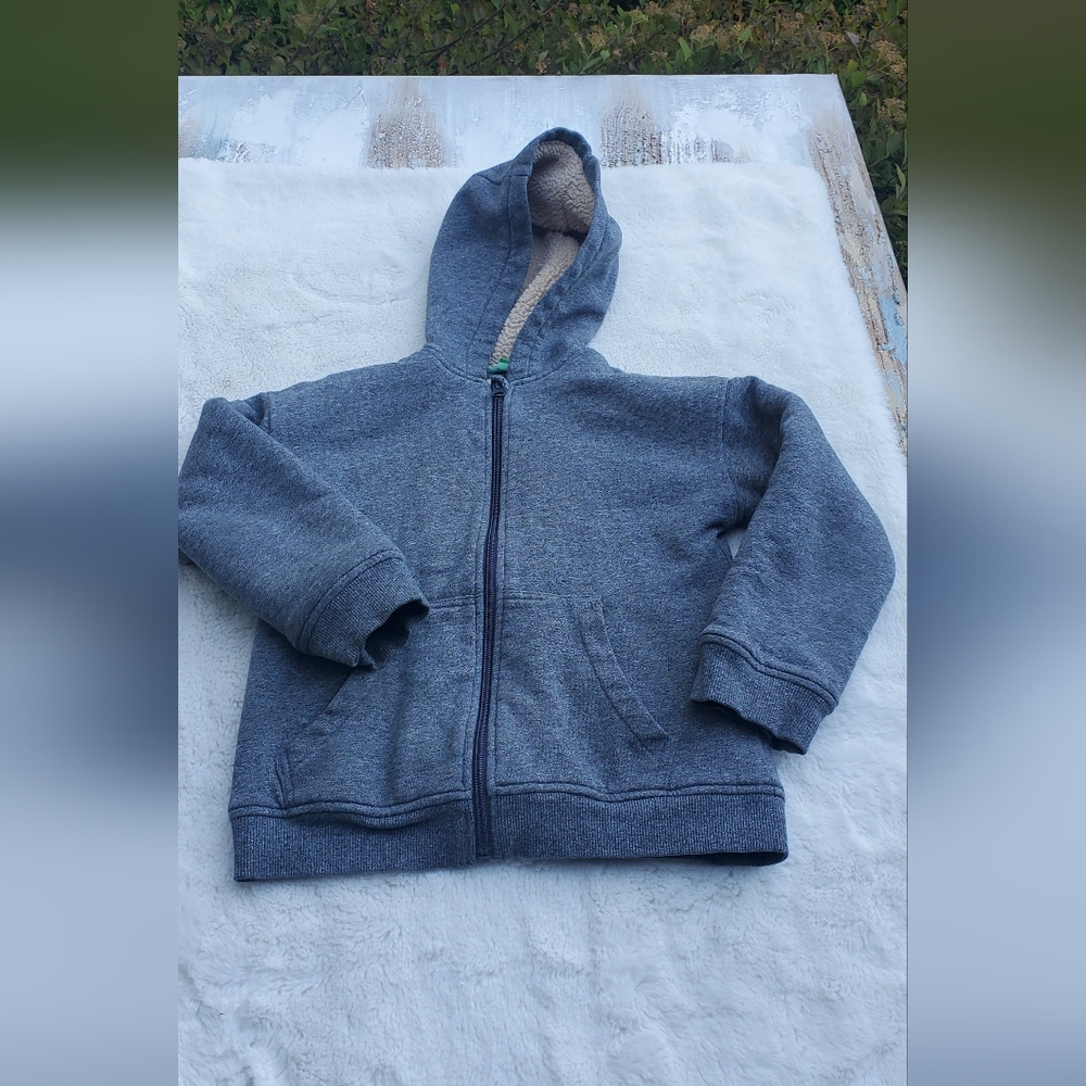 Dip Gray Kids Hoodie Size 6/7
